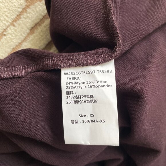 ASOBIO - Off-the-Shoulder Knit Top - Plum - XSmall - Picture 5 of 5